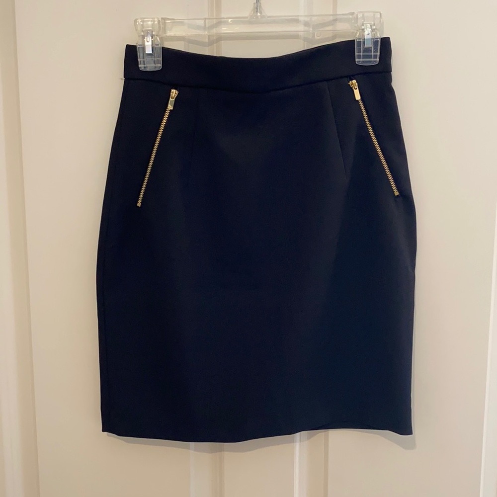 H & M Black with gold detail skirt